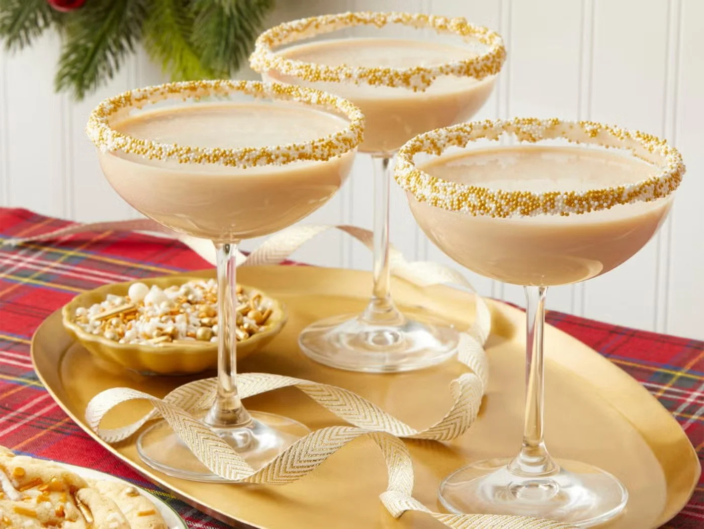 christmas-cocktails-horiz.jpg