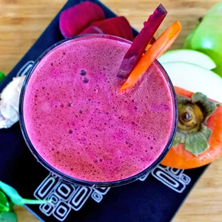 Pre-Workout Super Beet, Persimmon and Spinach Juice