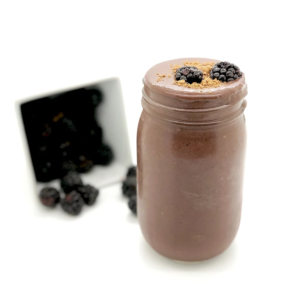 Beet, Blackberry, and Cacao Smoothie: Energy and Mood Booster
