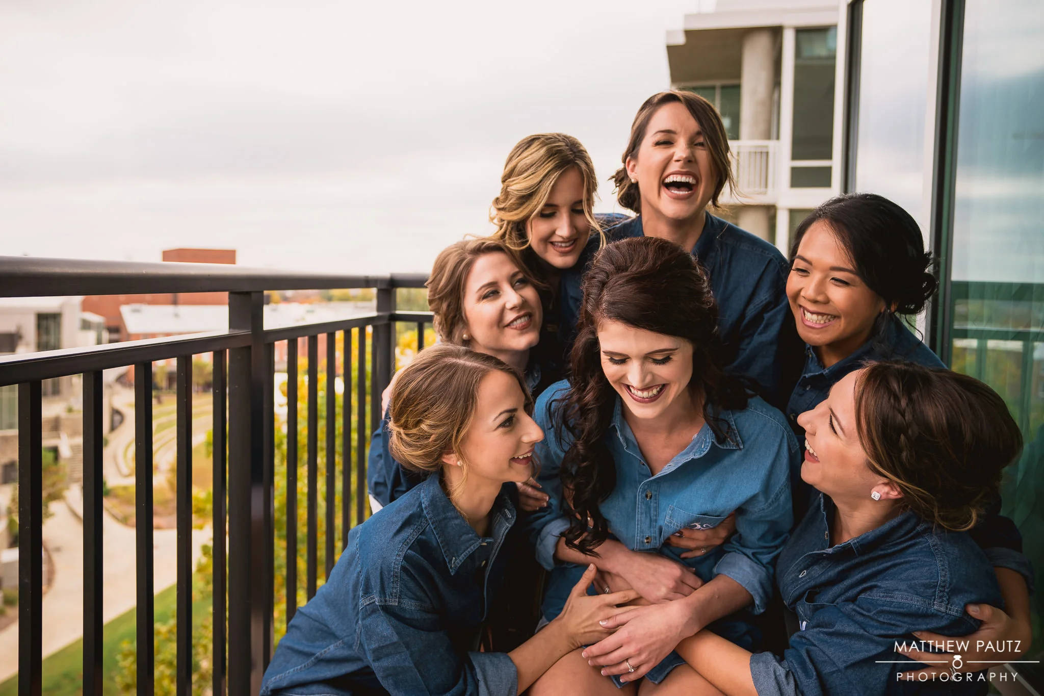 Web-11.04.17-hannah-cameron-wedding-094.jpg