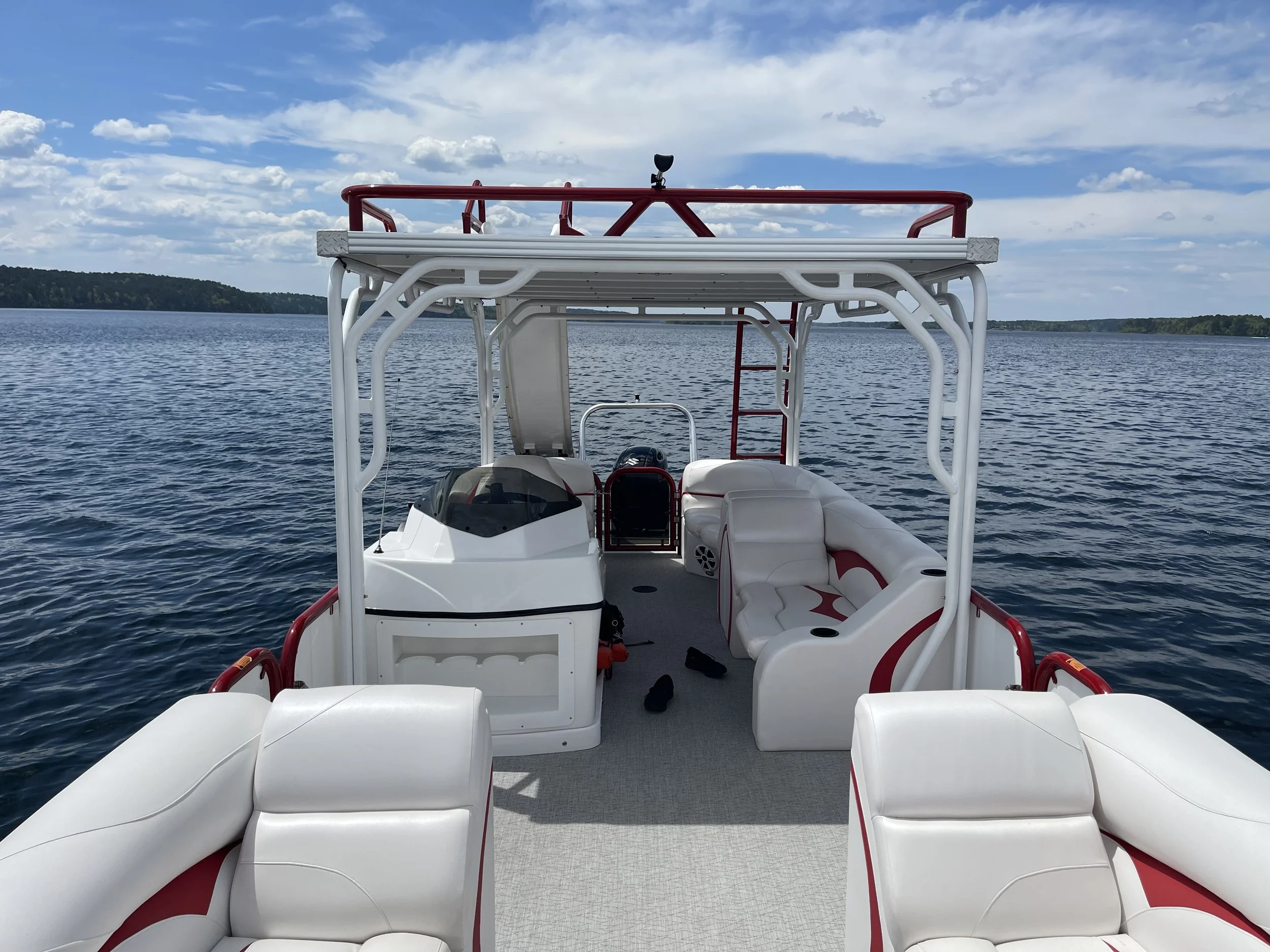 Iron Mountain Lodge and MarinaIron Mountain Lodge and Marina