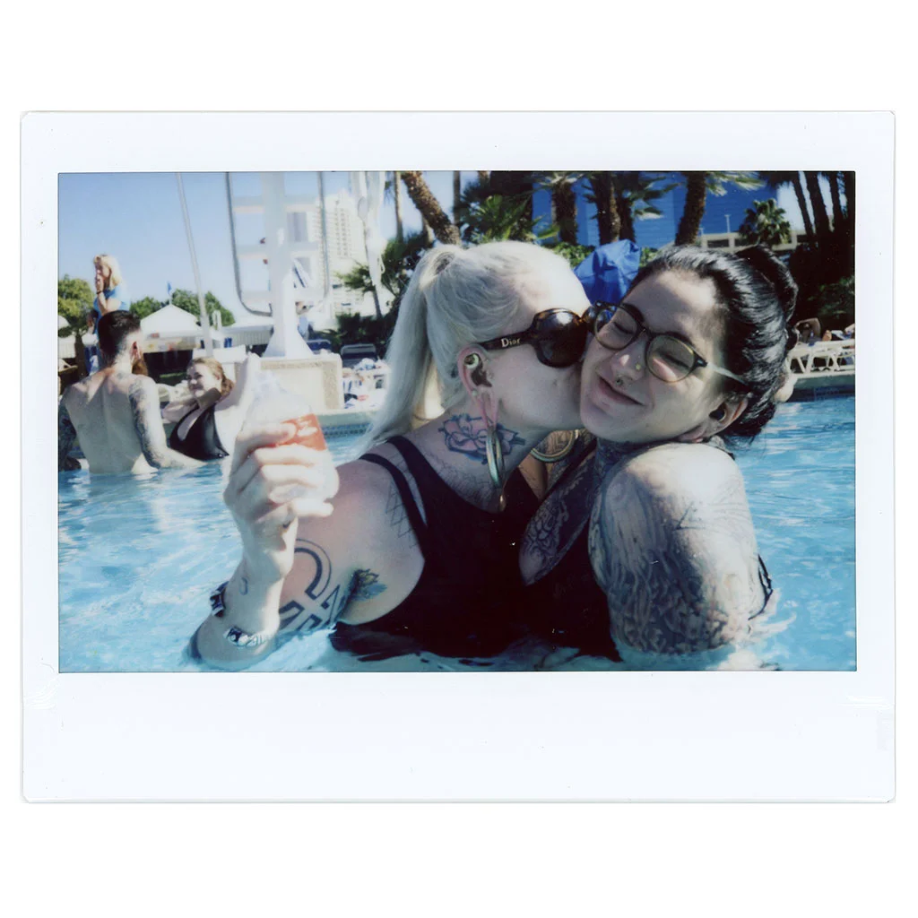 pool2017-W.jpg