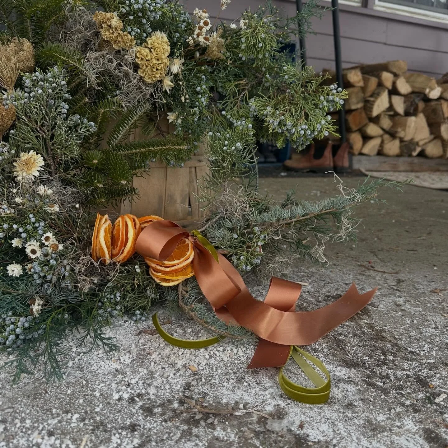 Non-traditional wreath makes a perfect gift to yourself or another for Solstice✨🦌 Sun, Dec21, 2025, 10:03am est