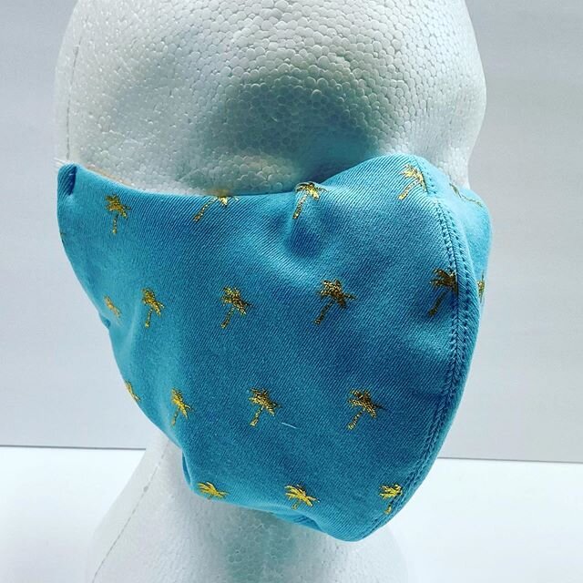 Feeling the palm tree Cali vibe #quarantinemask #vseams112