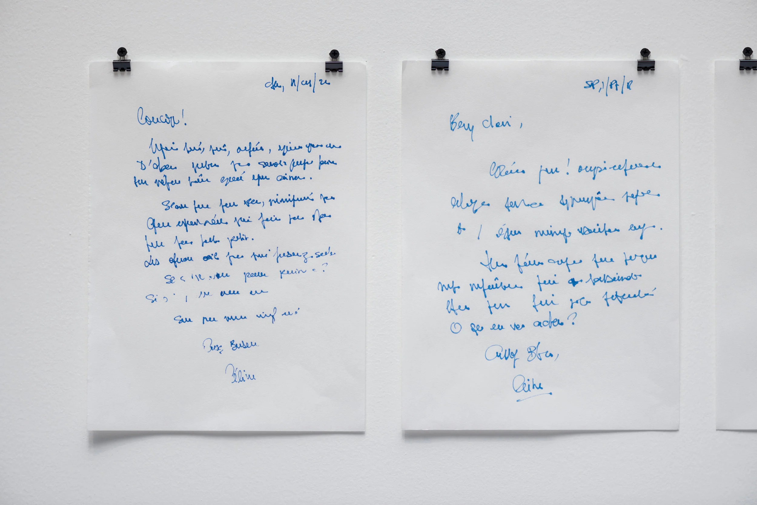   Lettres à Papa , 2013 [detalhe] Papel sumiê e nankin 29,7 x 252 cm  Foto: Edouard Fraipont 