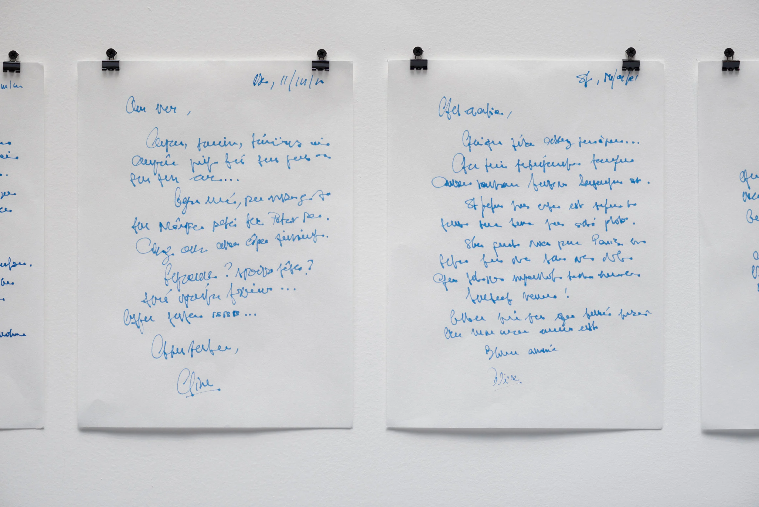   Lettres à Papa , 2013 [detalhe] Papel sumiê e nankin 29,7 x 252 cm  Foto: Edouard Fraipont 