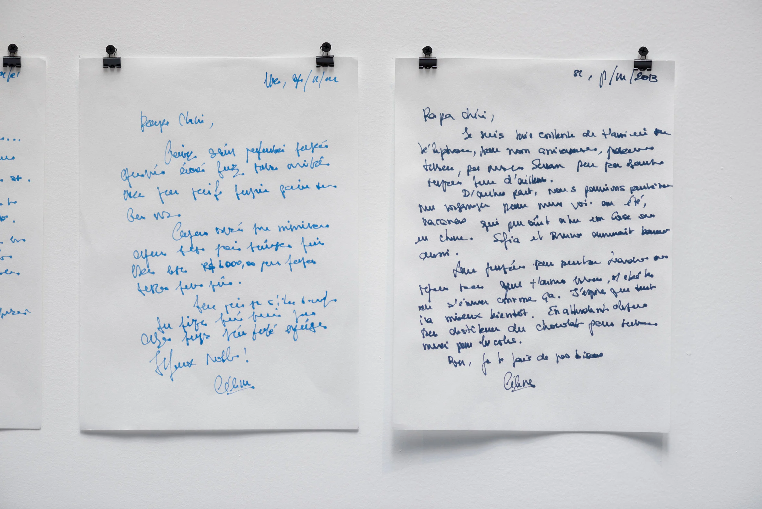   Lettres à Papa , 2013 [detalhe] Papel sumiê e nankin 29,7 x 252 cm  Foto: Edouard Fraipont 