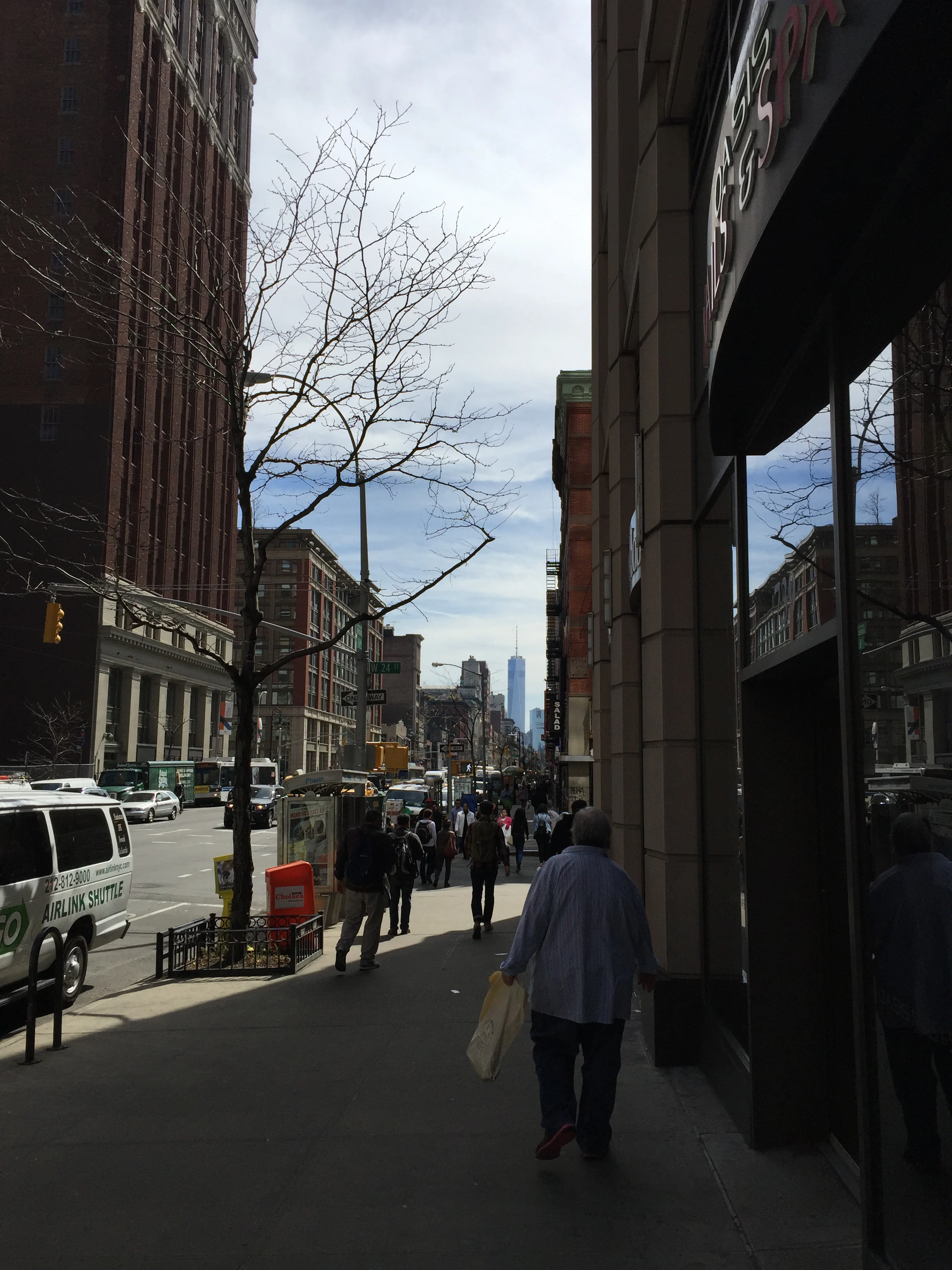Saw the new freedom tower today, looks beautiful. I think it's also a symbol of the statement, "If any terrorists wanna fuck around and get dunked on, you know where America can be found.." Idk maybe that one is just me.