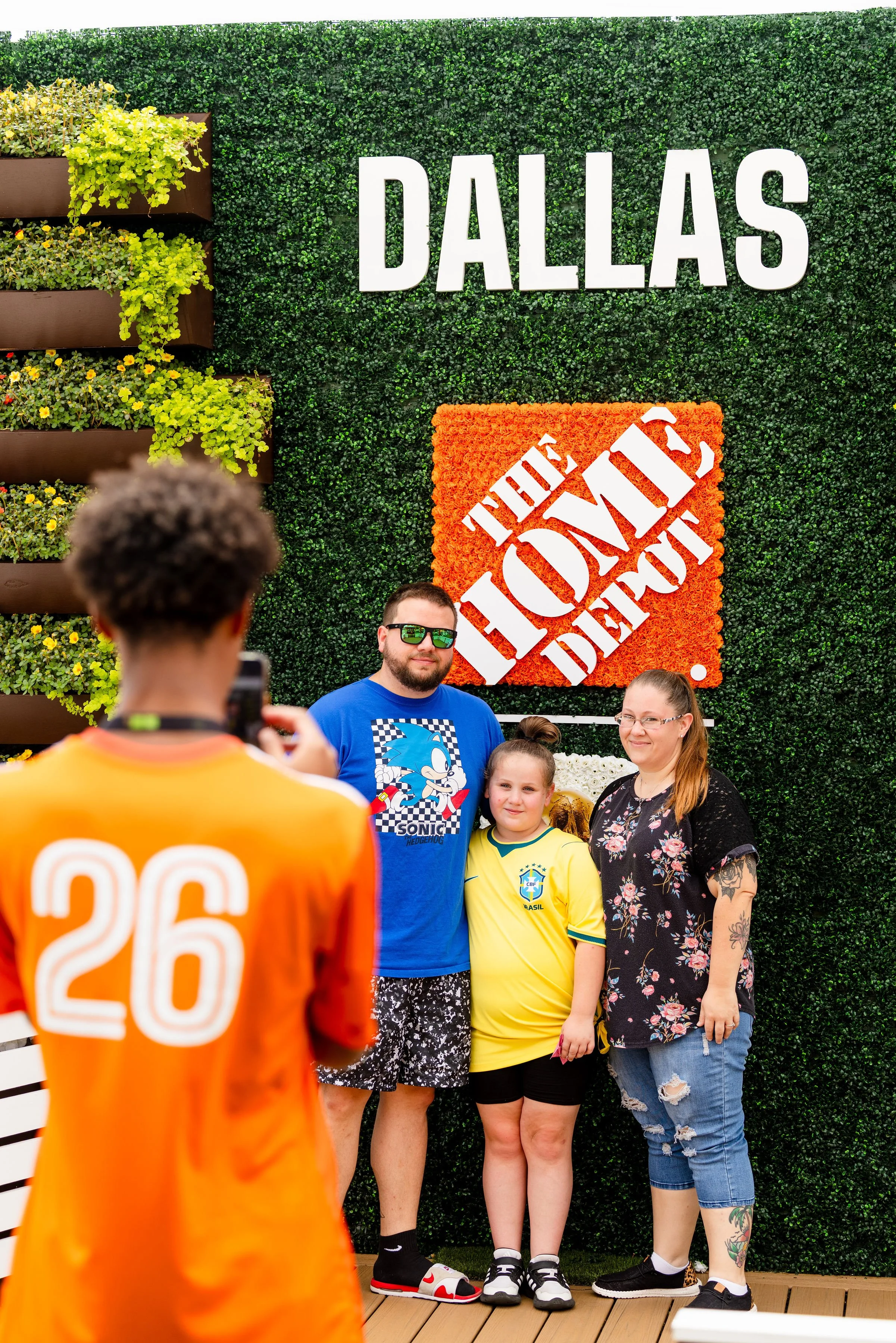 HD_DAL_FIFA_FANFEST_26_725.jpg