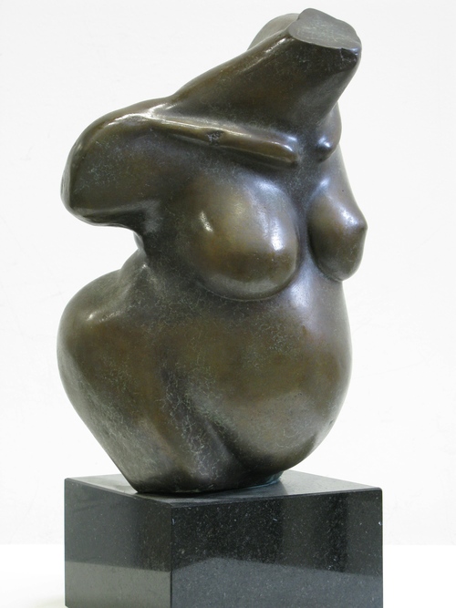 Bronze vessels