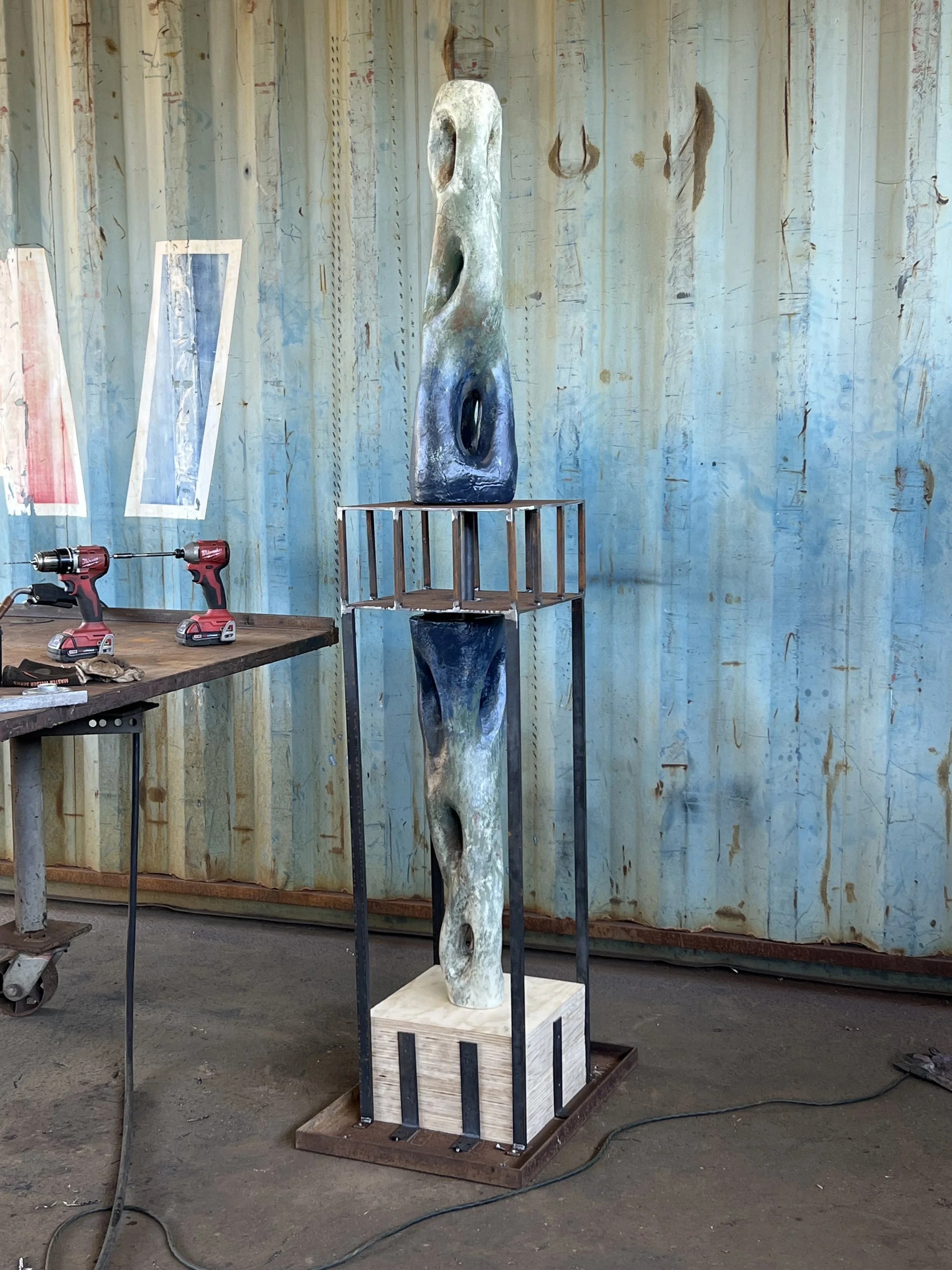 Pedestal the Listening Root