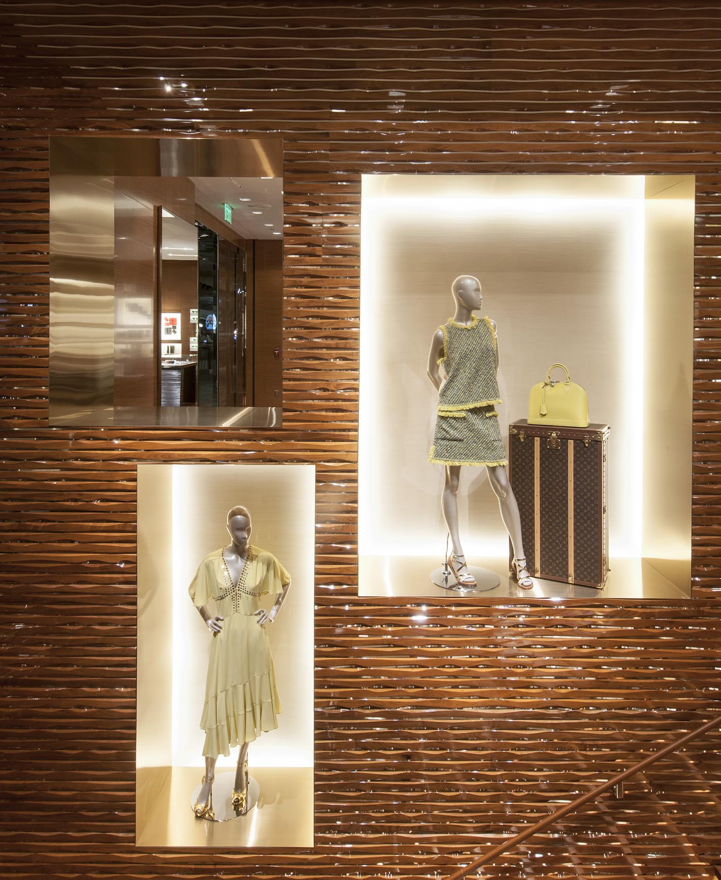 LOUIS VUITTON BELLAGIO - WOMEN'S STORE — WINICK ARCHITECTS