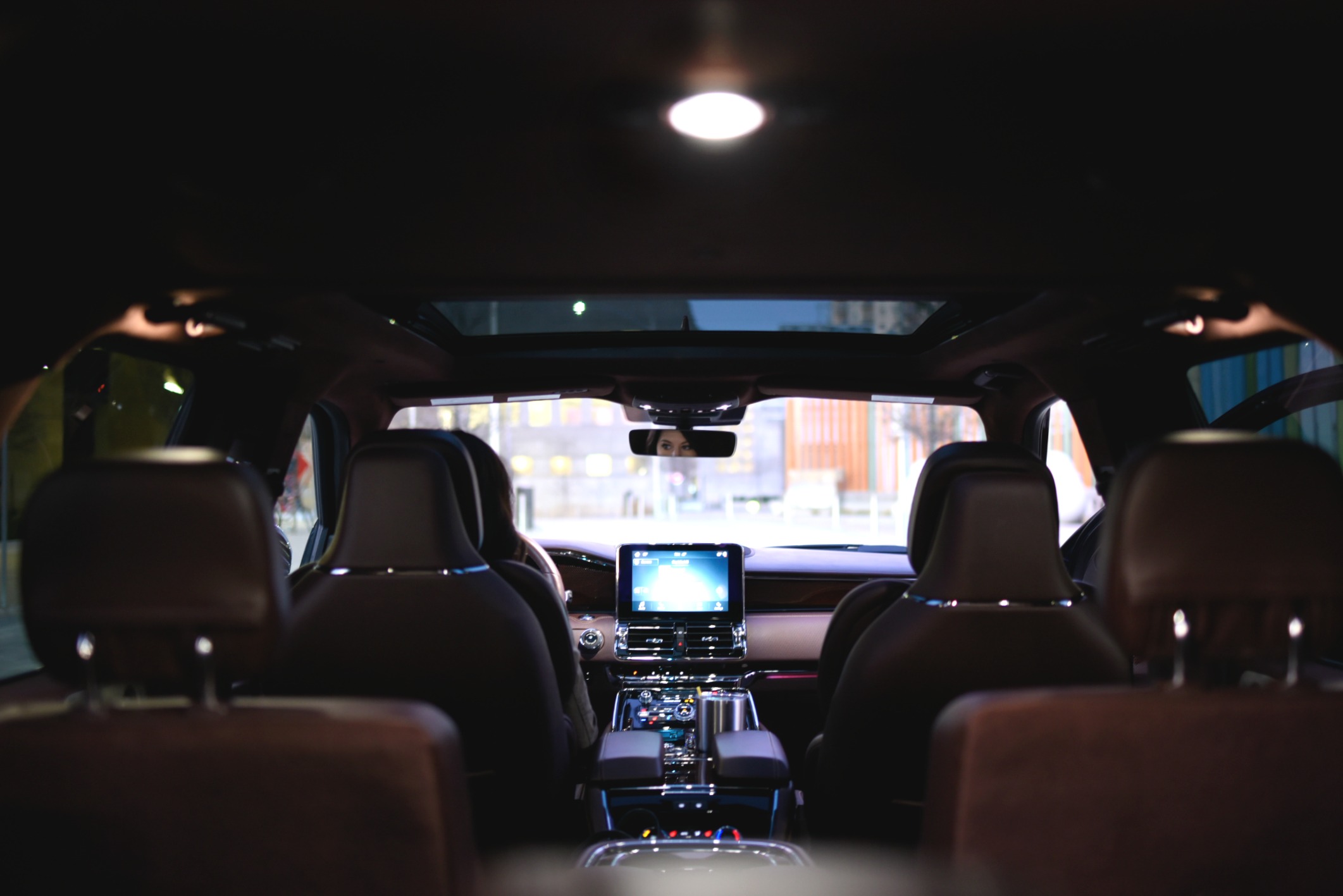 LincolnNavigator-BackInterior.jpg