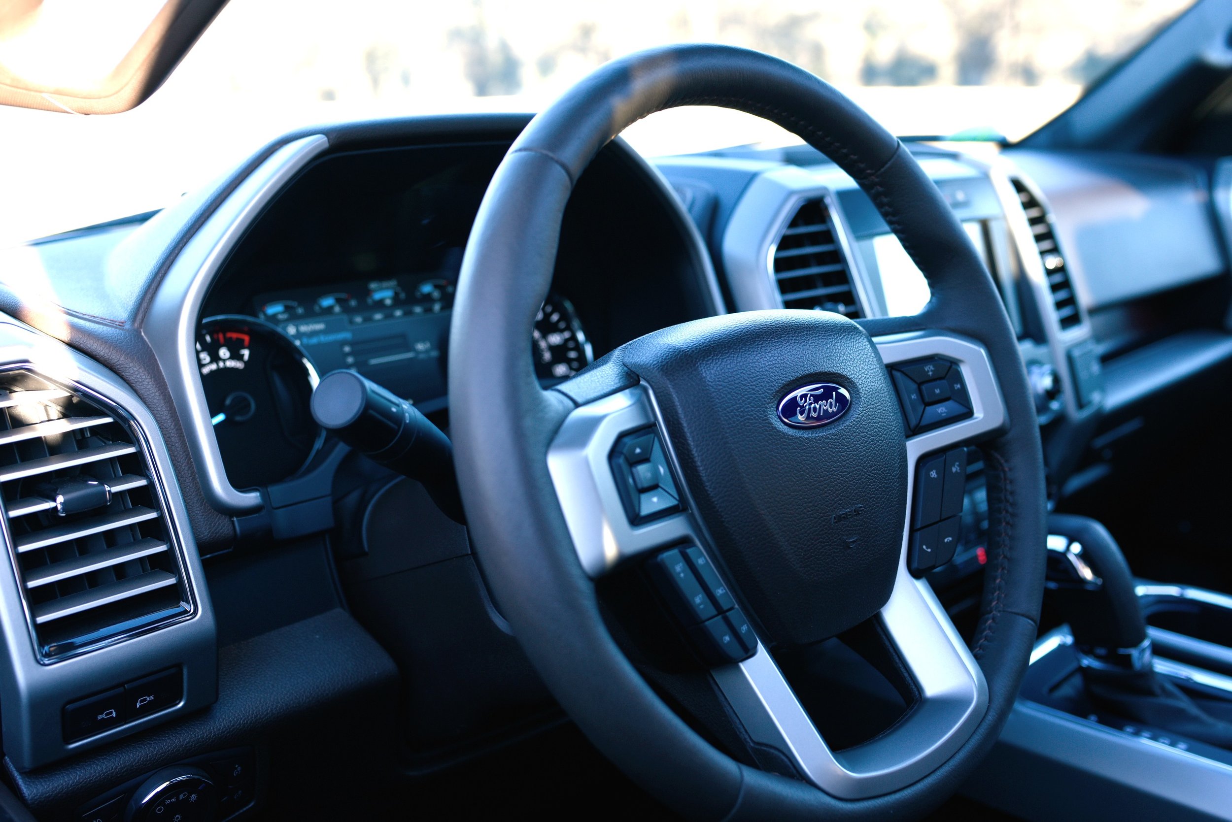 F150-SteeringWheel.jpg