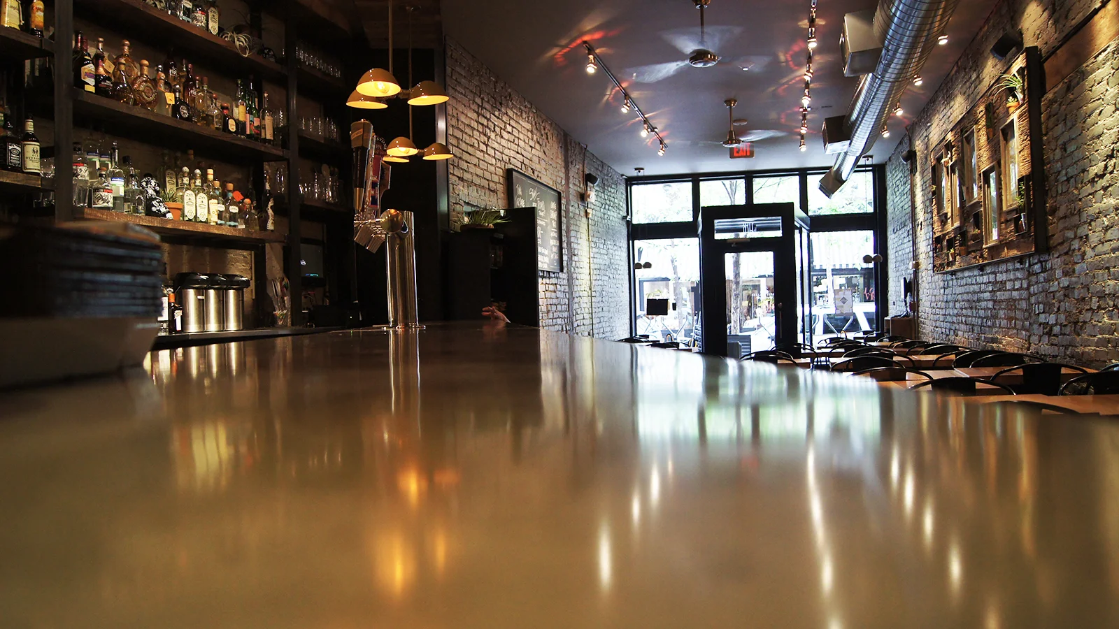 Lolita-Concrete Bar Top-01.jpg