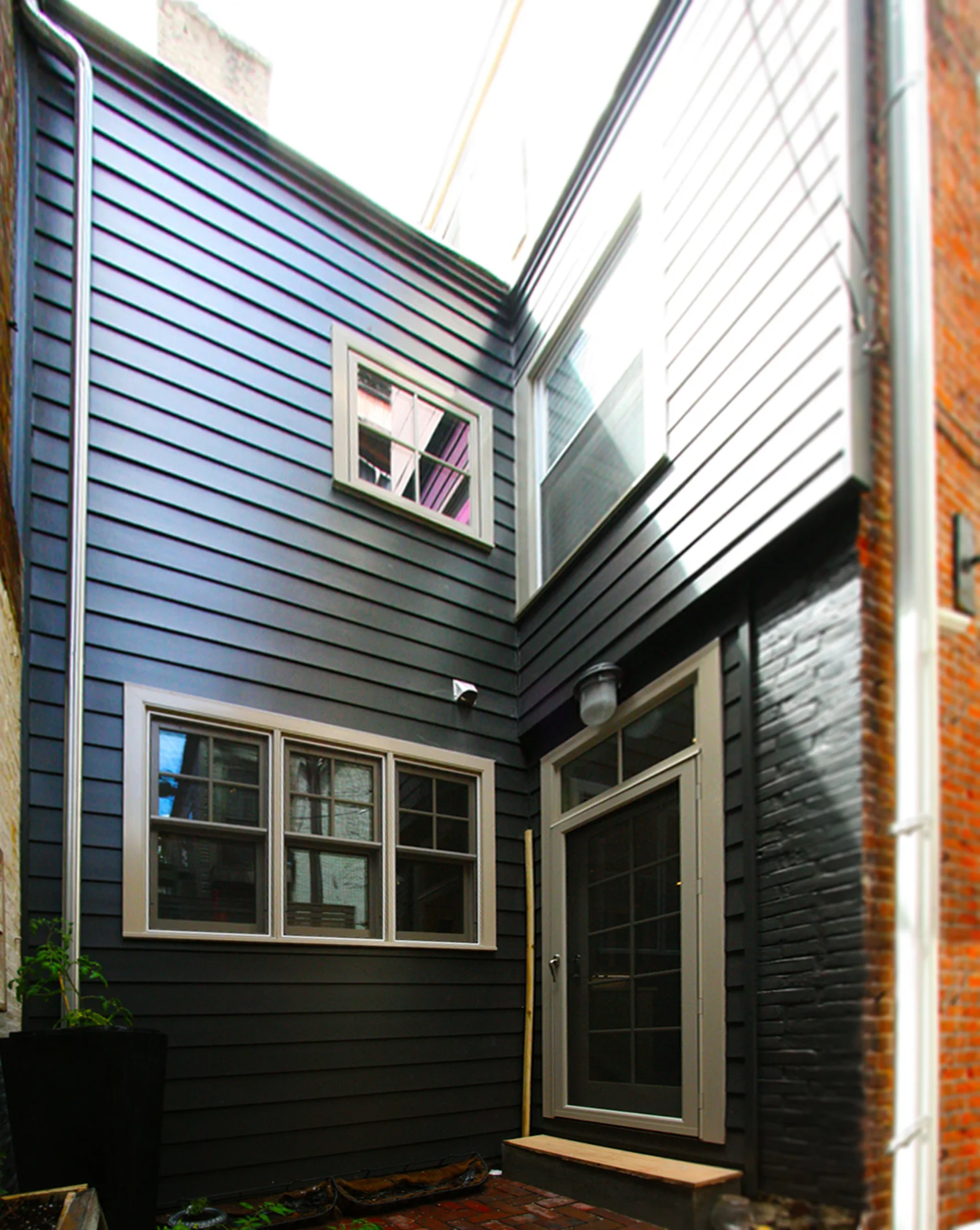 Nagele-Exterior 2.jpg