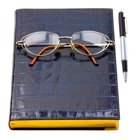 glasses.jpg