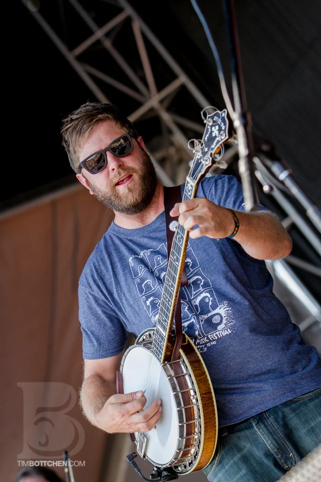 LouFest-Trampled-By-Turtles-05-4831.jpg