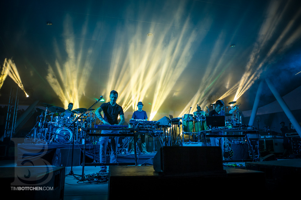 STS9-Chesterfield-Amphitheater-08-0158.jpg