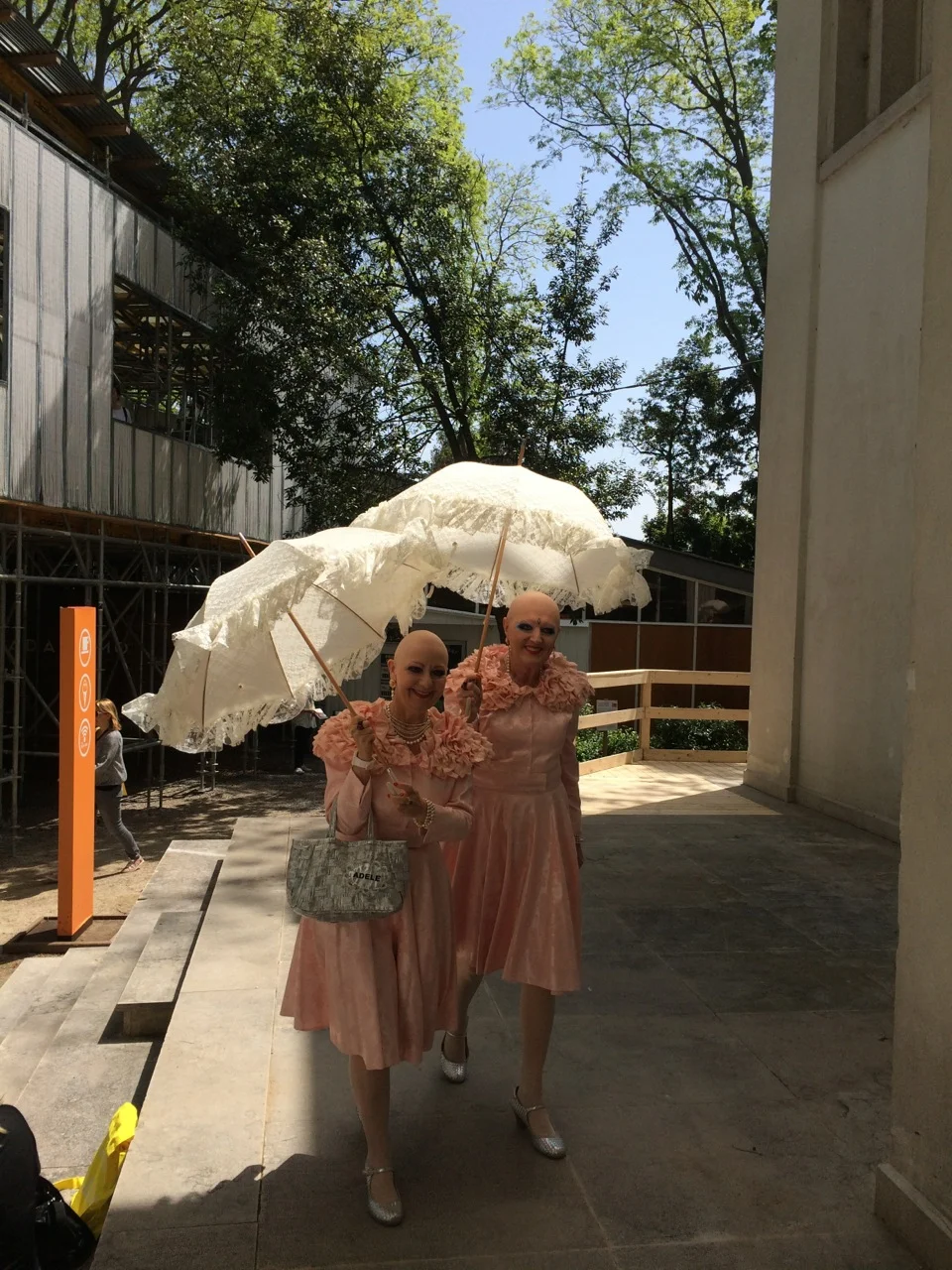 Eva & Eva, again