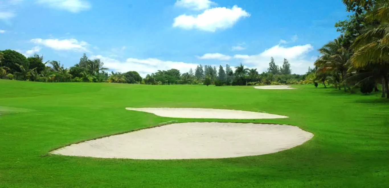 Gili-Trawangan-Lombok-Activities-Golfing-Golf-Course-03.jpg