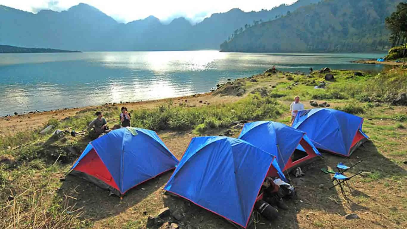 Gili-Trawangan-Lombok-Activities-Lombok-Tours-Trip-Trekking-Sightseeing-Mountain-Climb-Rinjani-04.jpg
