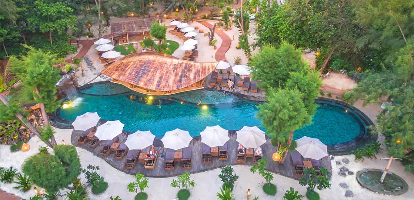 00-Gili-Trawangan-Lombok-Hotel-Rooms-Facilities-Swimming-Pool-Swim-Pool-Bar-00.jpg