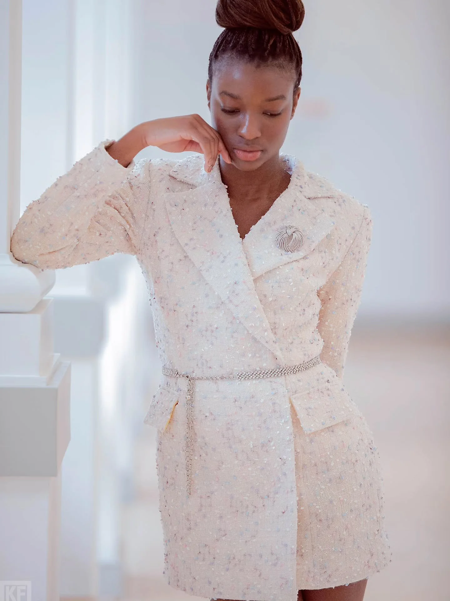 The Garden Dress Blazer brings femininity and a softness to a structured blaze in a cream tweed wool with notes of pinks, purple and blue. 

✨The Blossom Reverie Collection ✨

www.tabithafielteau.com

@kiddfielteau the best photographer ⚡
@esoheweka 