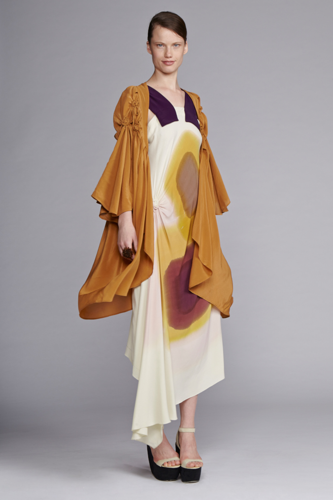   725/S140104 Spiral Shibori Strap Dress     530/S149060 Spiral Shibori Kimono Coat      