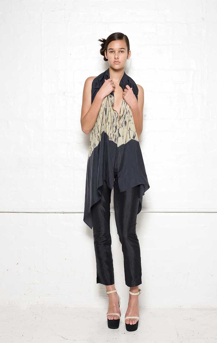   125/S02100 Spiral Shibori Scarf Vest    130/S06112A Narrow Pants  