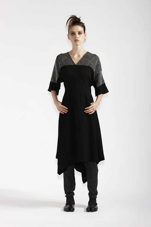   140/A91365 V-Neck Wrap Dress with Pin Stripe Embroidery    210/A9686T Tulle Leggings  