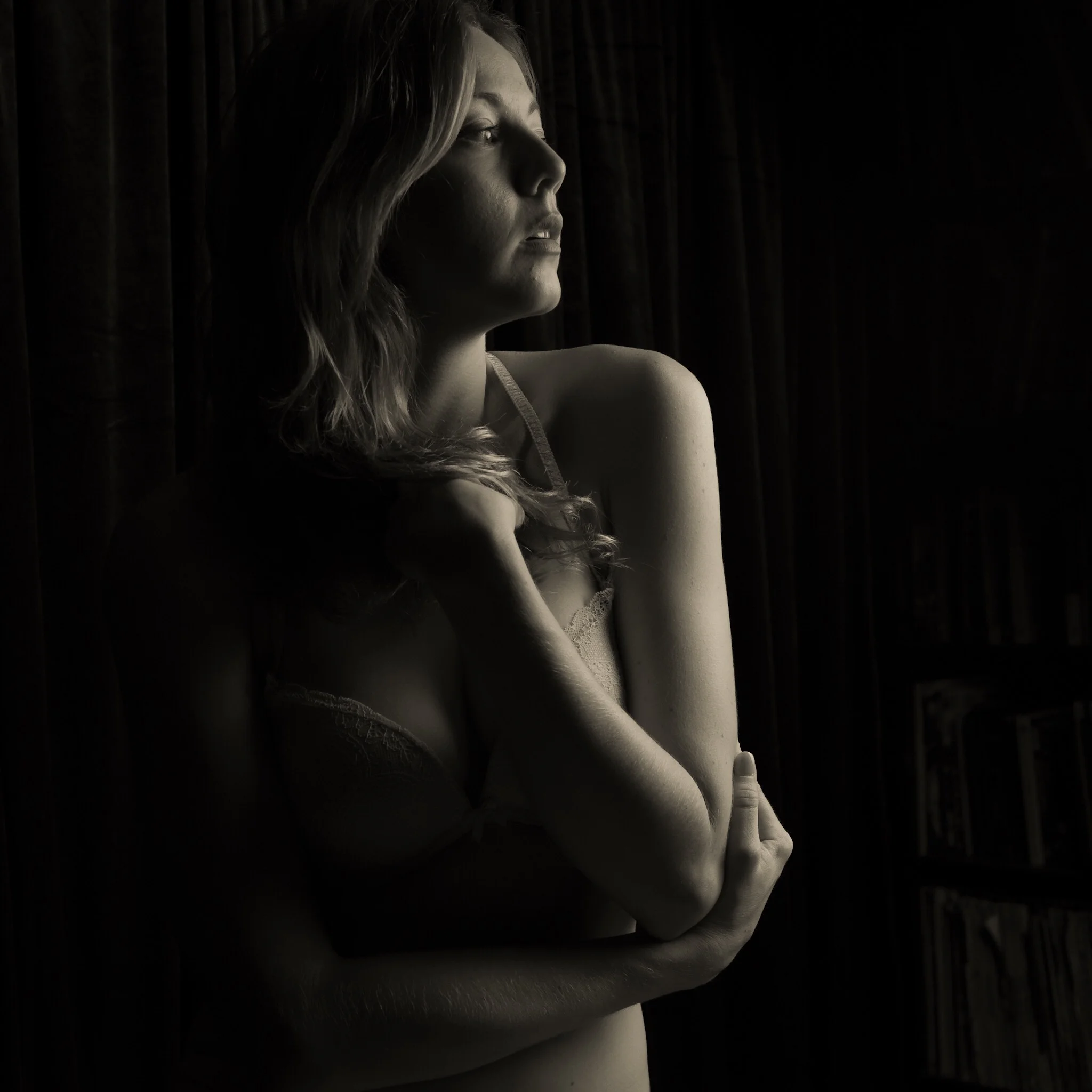 A soft box in a makeshift studio gives beautiful soft side lighting.