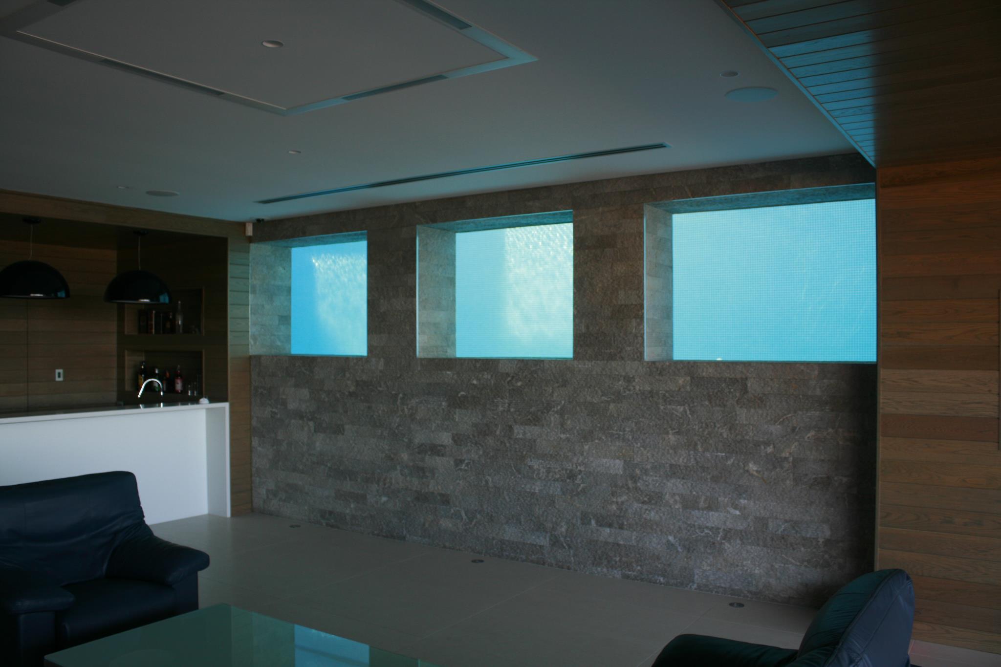 Pool Glass Construction