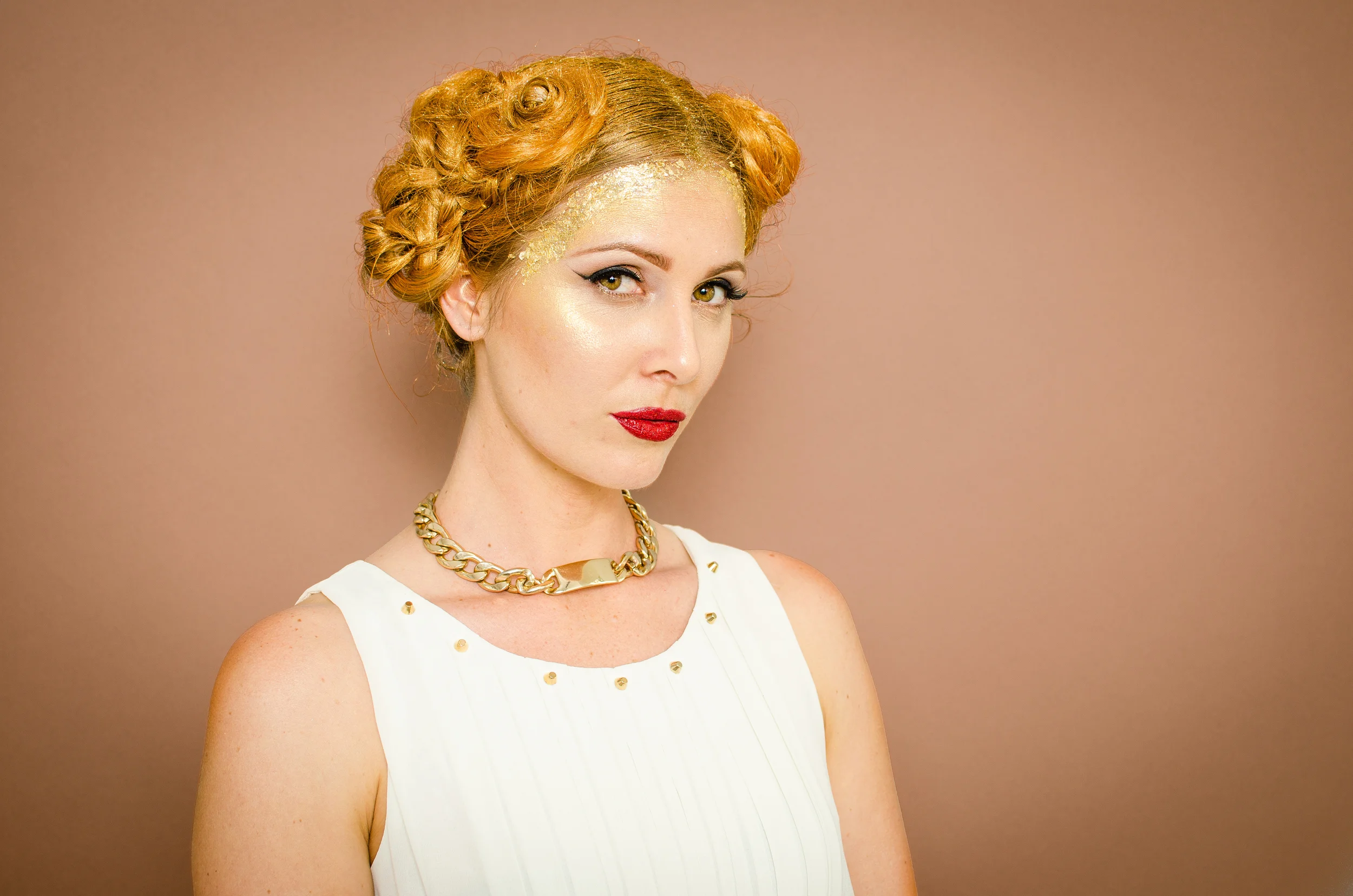 Portrait Studio-550.jpg