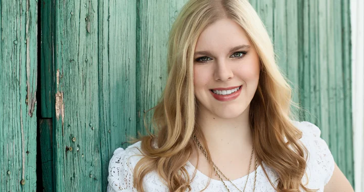 Franklin Senior Portrait Photographer | Emily Gabhart |  Featured Senior Model