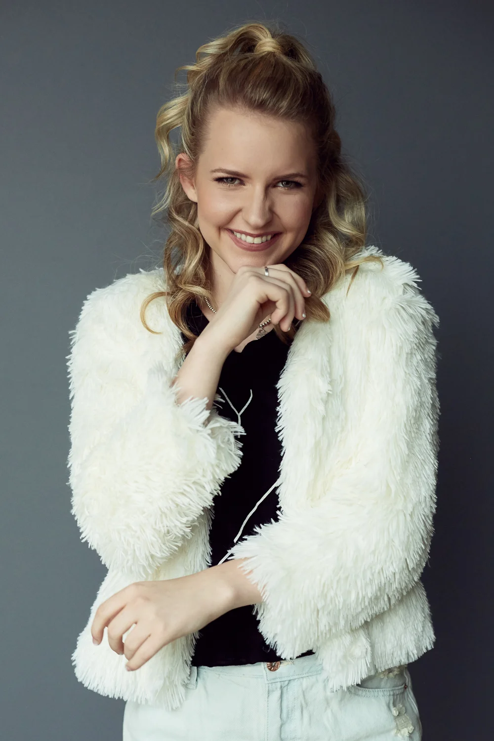 Top & Coat: Molly Green