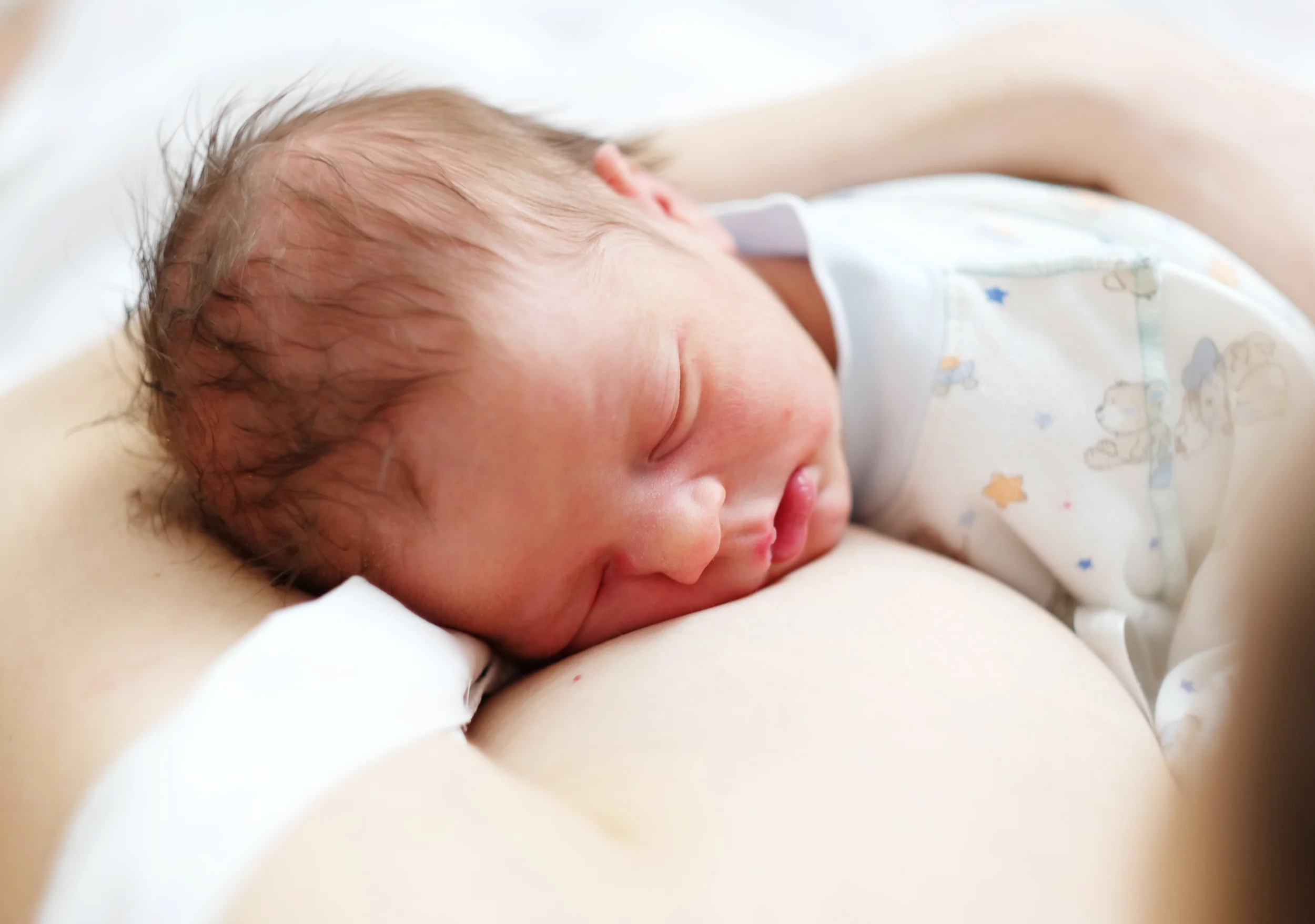 Help – My Baby Will Only Sleep On Me!