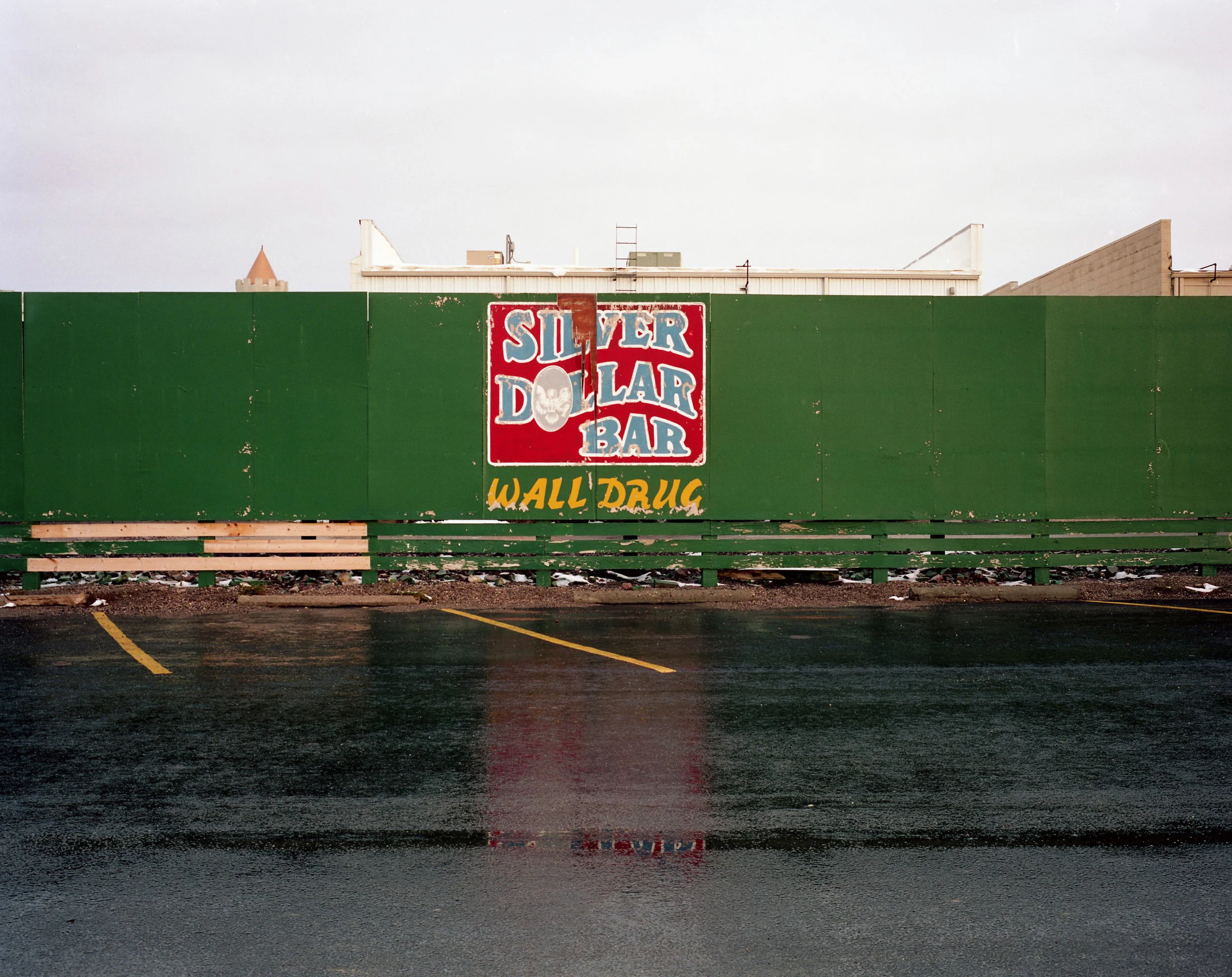 Wall018.jpg