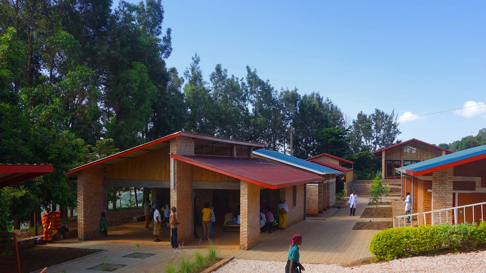 GAC_MasoroHealthCenter_Construction_90_1600.jpg
