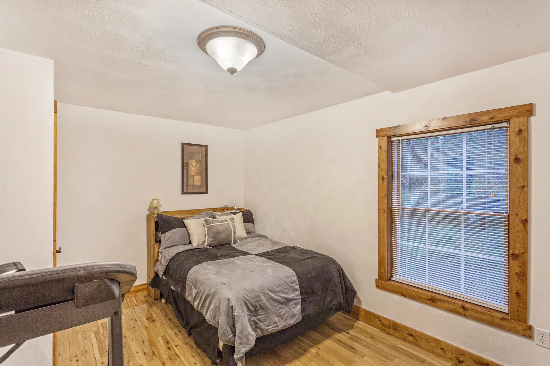 394_Deer_Ridge_Lane_007.jpg