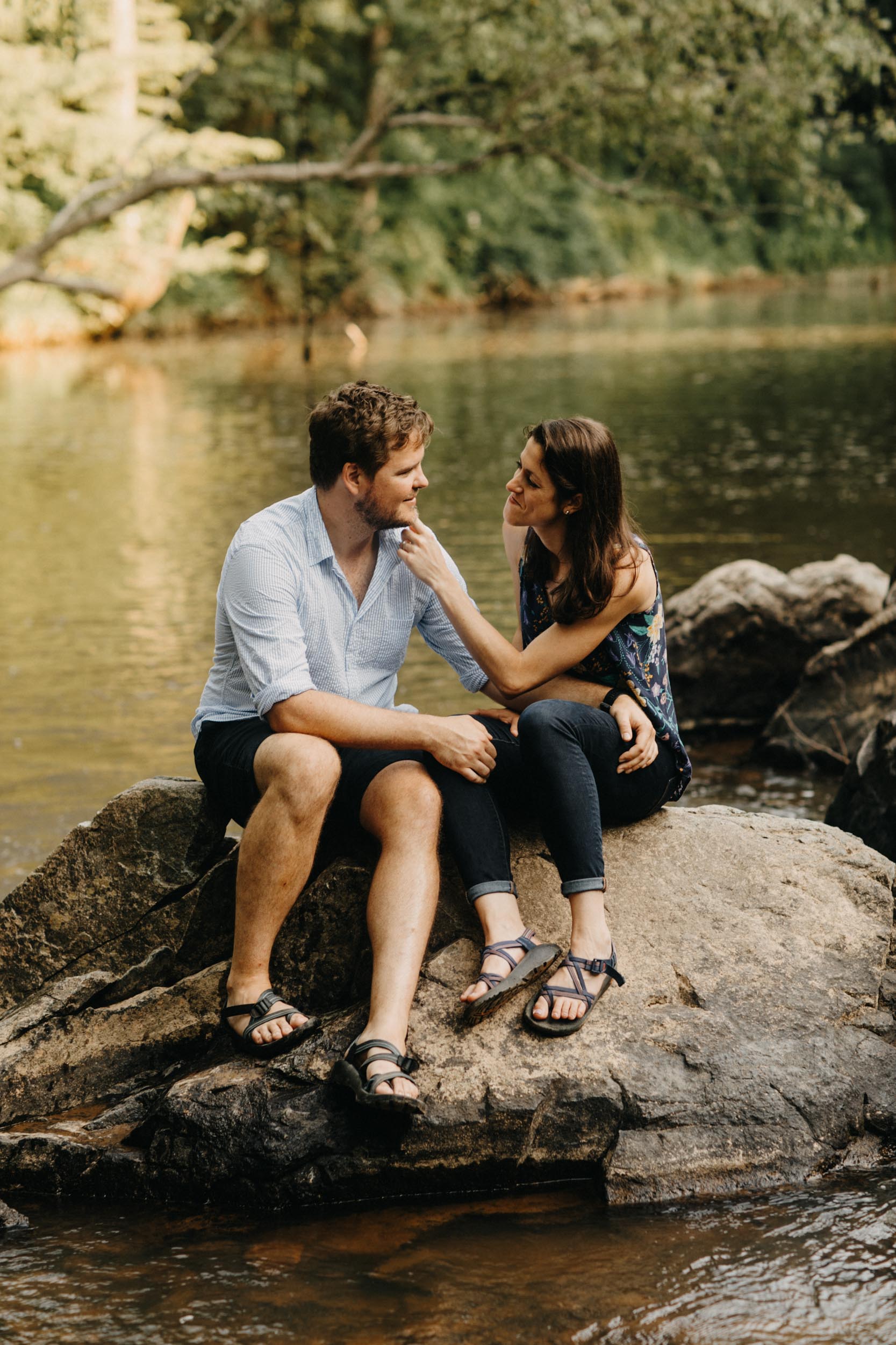 eno-river-engagement-photography-8.jpg