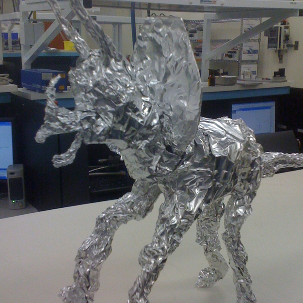 Sculpt an aluminum foil triceratops! 