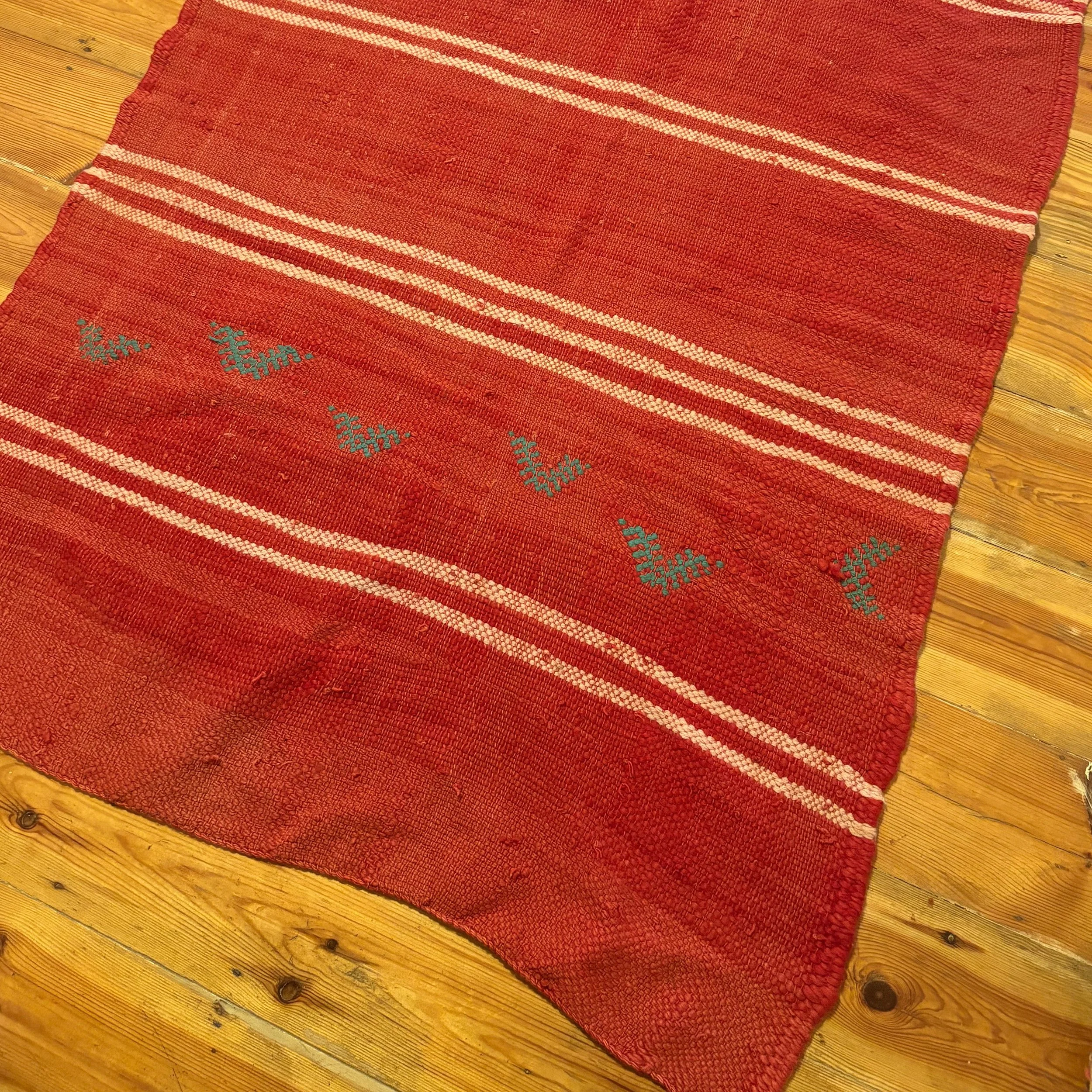 redkilim a.jpg