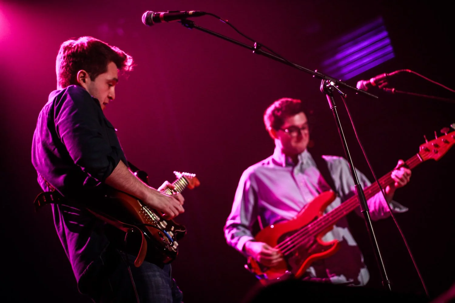 Live Music with The Como brothers