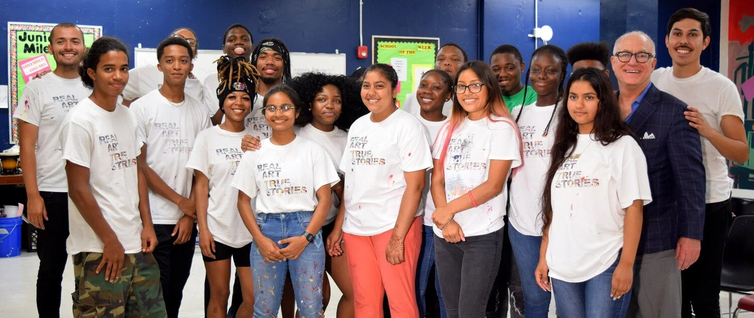 The Youth Apprentices who created CAW’s eighth mural for PAL are collectively known as “The Bronx Renaissance.”