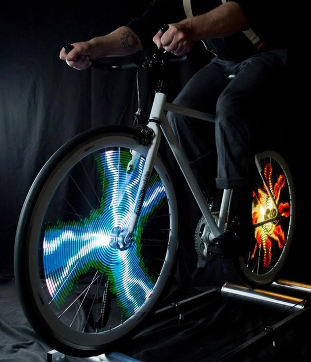 Monkey-Light-Pro-Bicycle-Wheel-Display-System-1.jpg