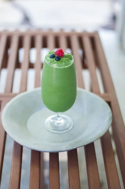 Take Your Health To the Next Level With Smoothies + Juices Part 3: My Go-To 'MORNING BUZZ' Smoothie