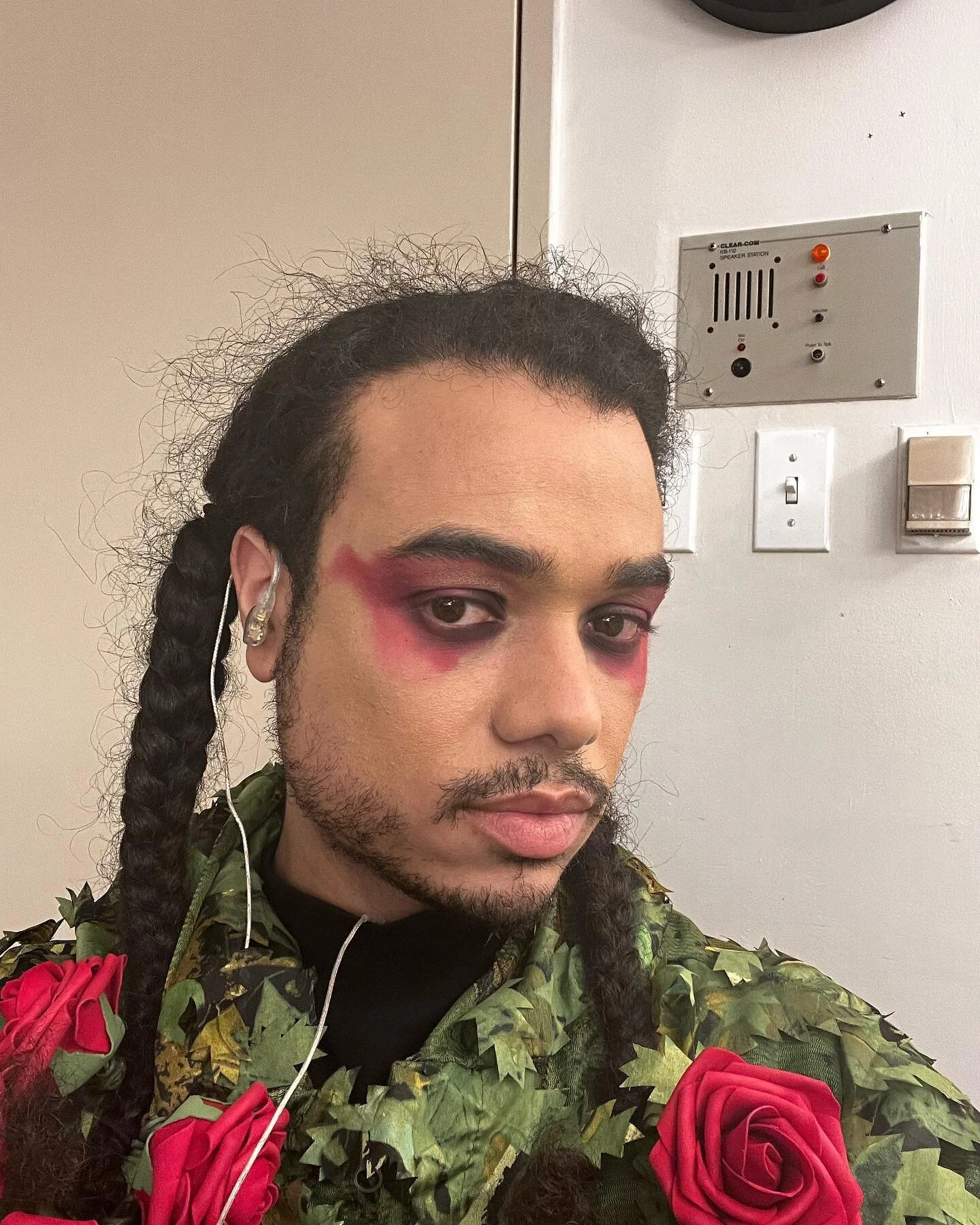 NYC!!! You never disappoint! Next stop DC with @beardedladiescabaret thank you friends @urbanmoral and @tomstoelker for housing, doggie romping, and Community.