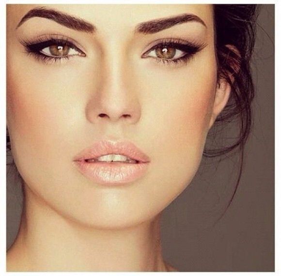 This is one of my favorite looks, with the dramatic eye yet natural face. http://www.topweddingsites.com/wedding-blog/bridal-beauty/top-10-wedding-makeup-mistakes-to-avoid