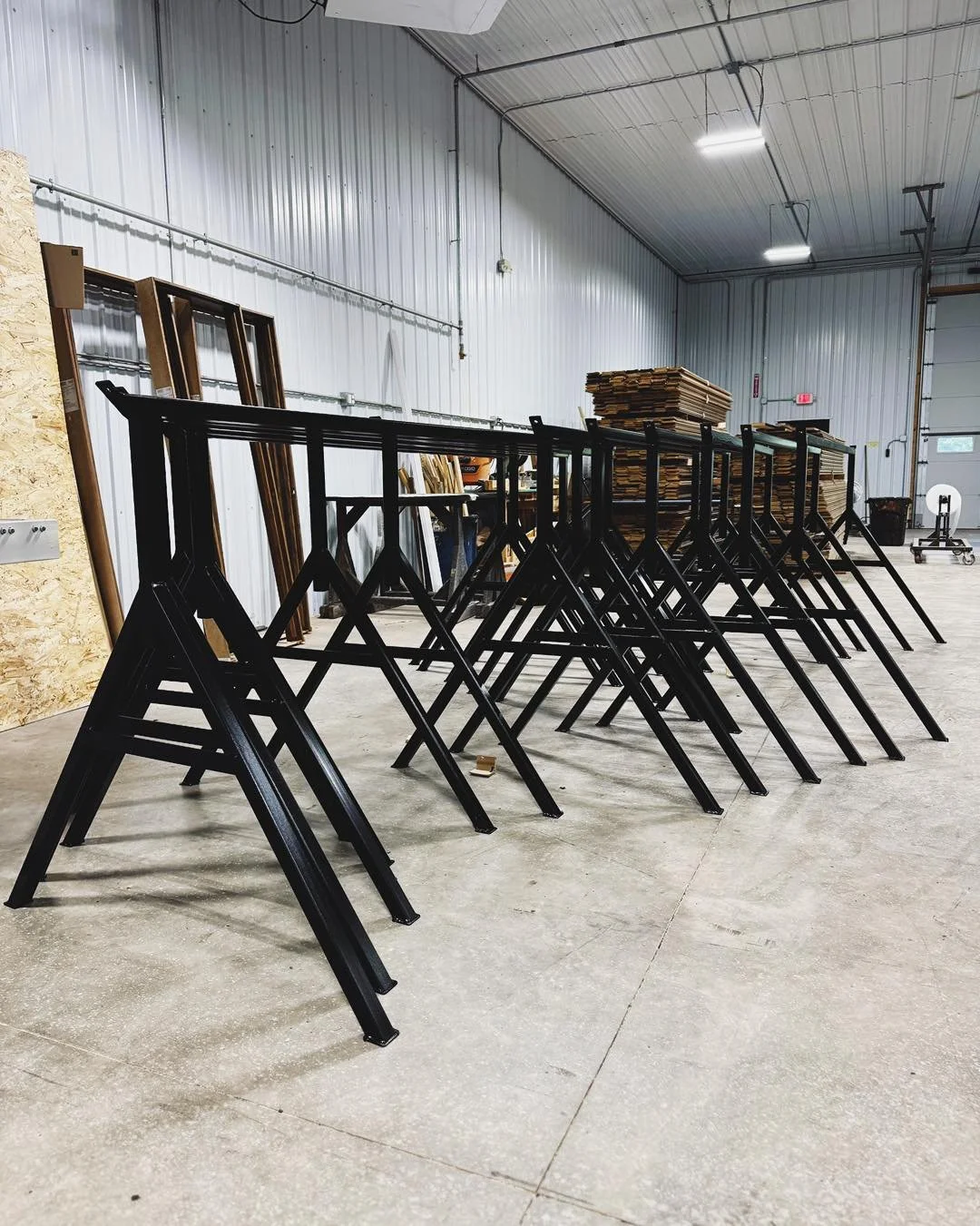 @cuyunalakesmtnbiketeam headquarters will be looking extra sharp through practice this year. Good luck this season, Team! We&rsquo;re rooting for you all! #AllWaysPainting #CuyunaStrong